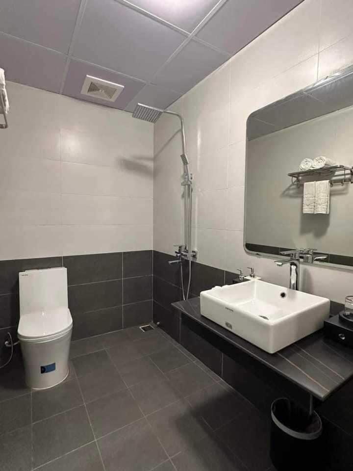 Hero Hotel - Gan Sieu Thi Go Thai Nguyen Bac Giang Exteriör bild